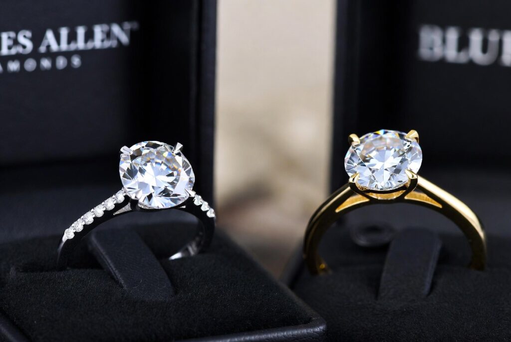 james allen vs blue nile